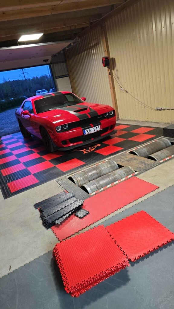 Autodielňa, Lotyšsko